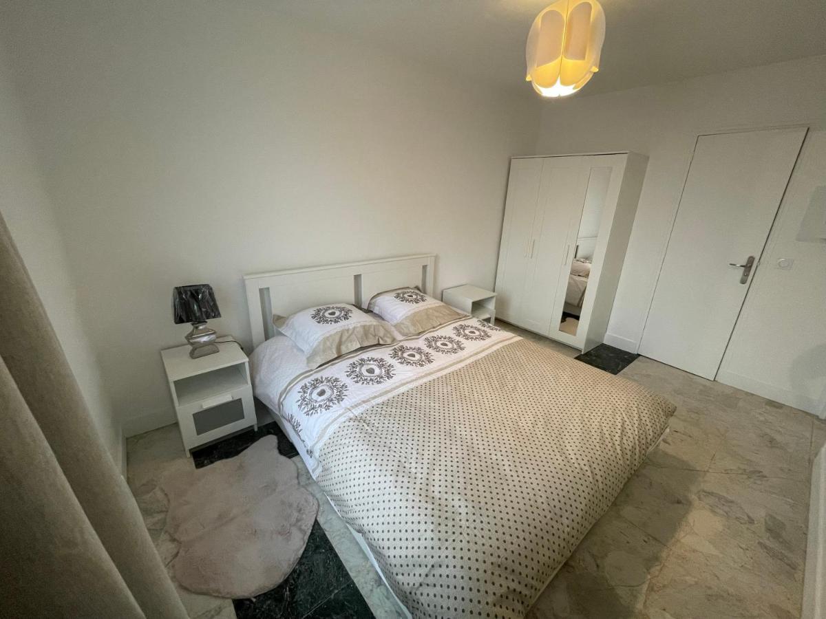 Joli T2, Terrasse Et Jardin, Ideal Pour Familles, A 15 Min De L'Aeroport Roissy Cdg Tremblay-en-France Dış mekan fotoğraf