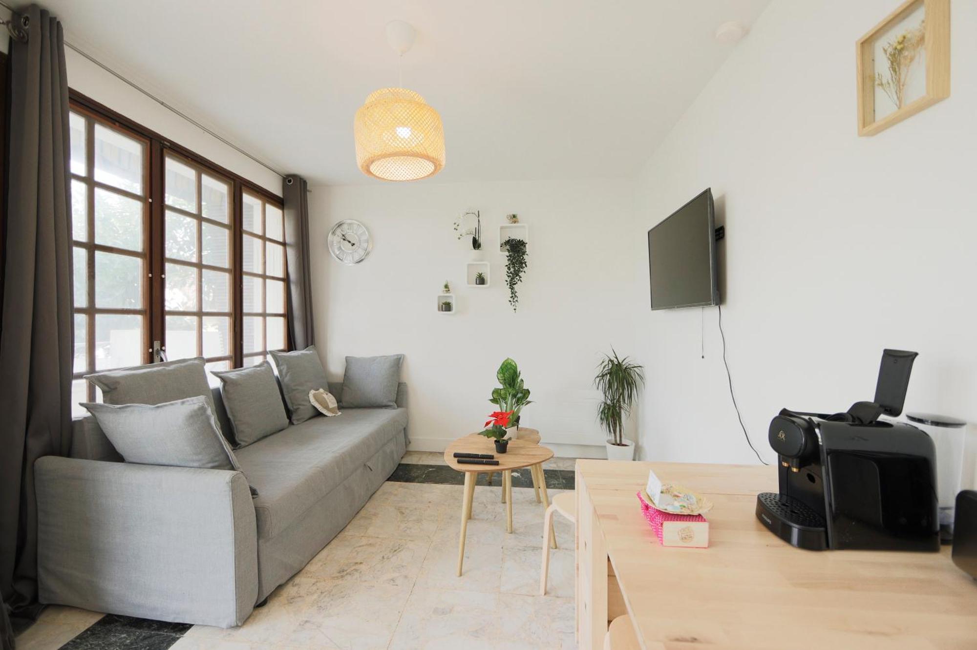 Joli T2, Terrasse Et Jardin, Ideal Pour Familles, A 15 Min De L'Aeroport Roissy Cdg Tremblay-en-France Dış mekan fotoğraf